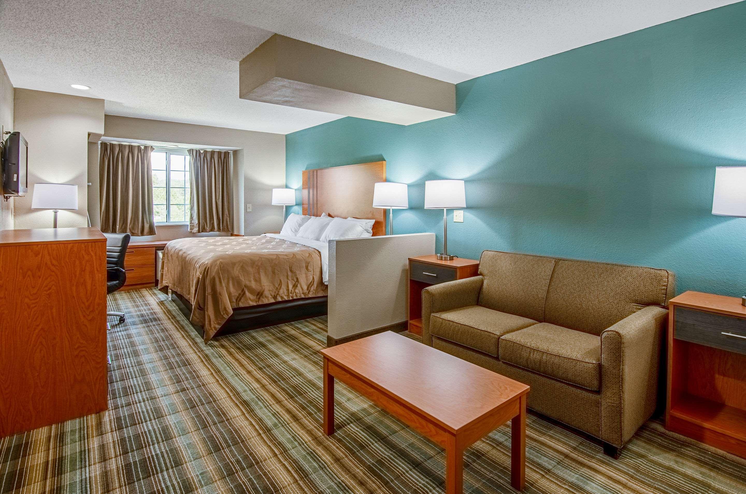בריסטול Quality Inn & Suites I-81 Exit 7 מראה חיצוני תמונה