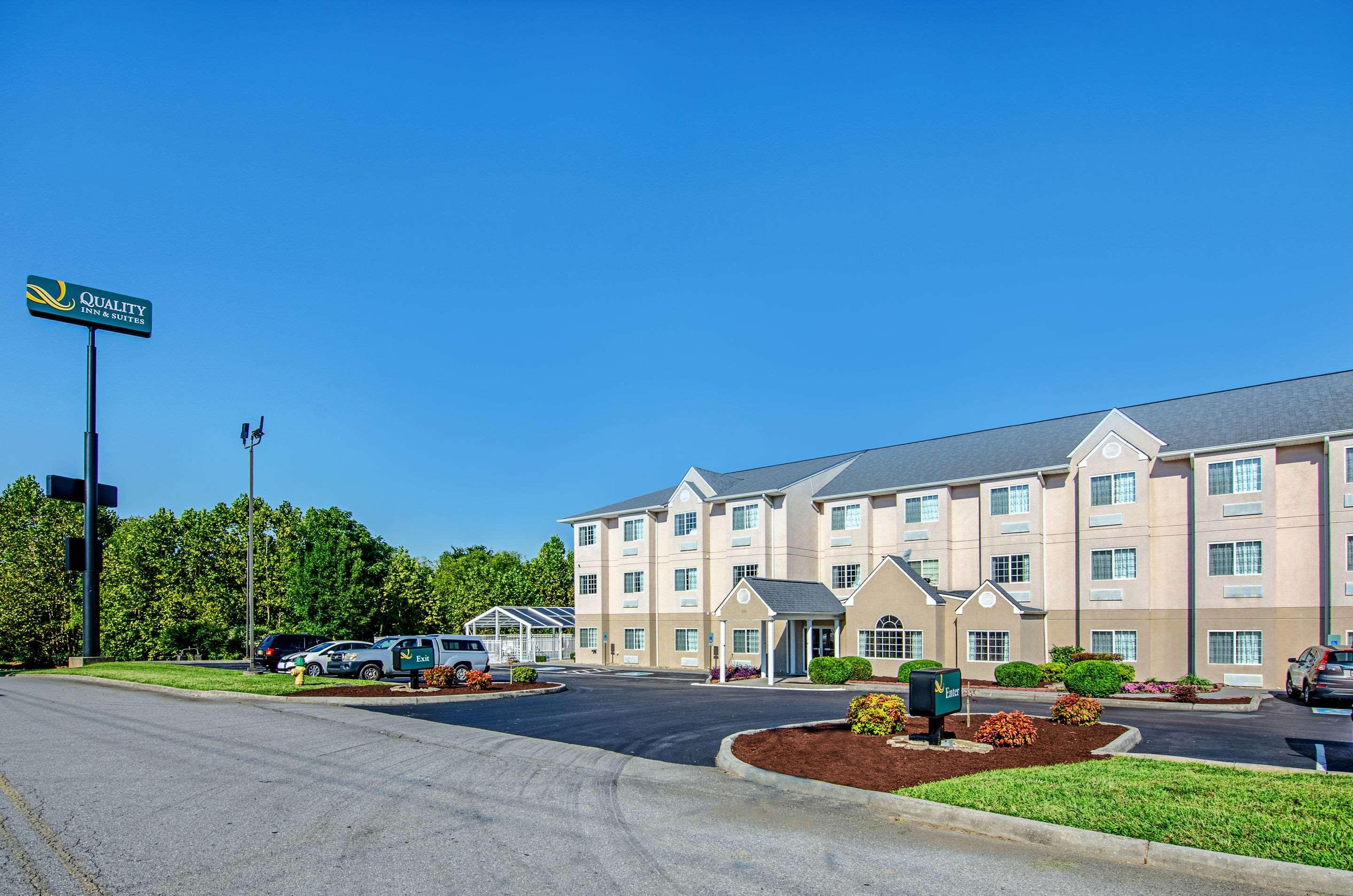 בריסטול Quality Inn & Suites I-81 Exit 7 מראה חיצוני תמונה