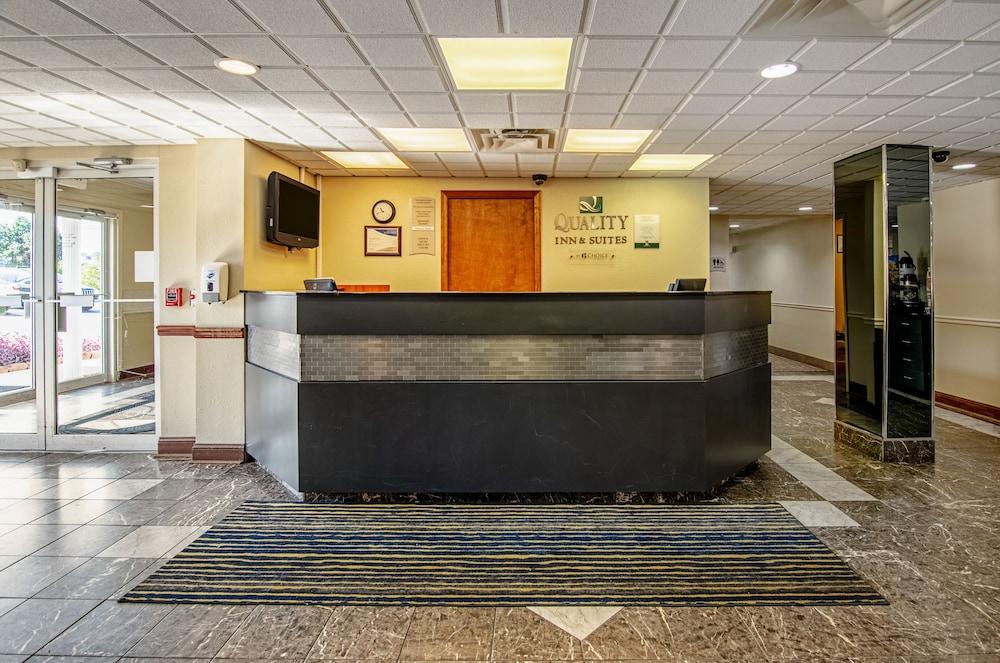 בריסטול Quality Inn & Suites I-81 Exit 7 מראה חיצוני תמונה
