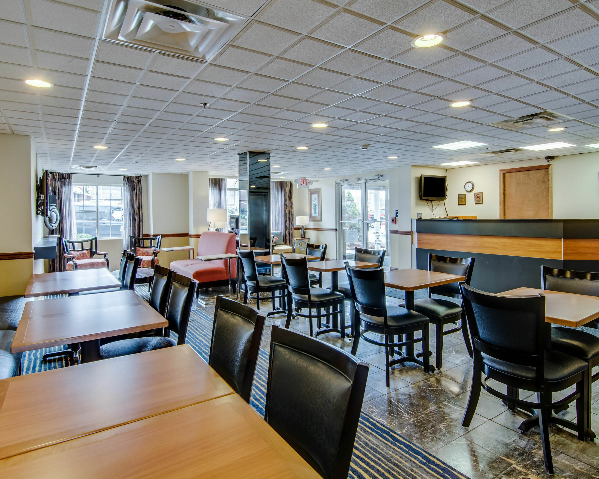 בריסטול Quality Inn & Suites I-81 Exit 7 מראה חיצוני תמונה