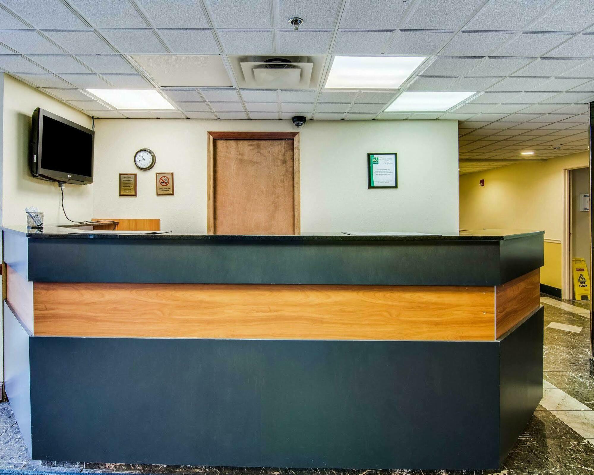 בריסטול Quality Inn & Suites I-81 Exit 7 מראה חיצוני תמונה