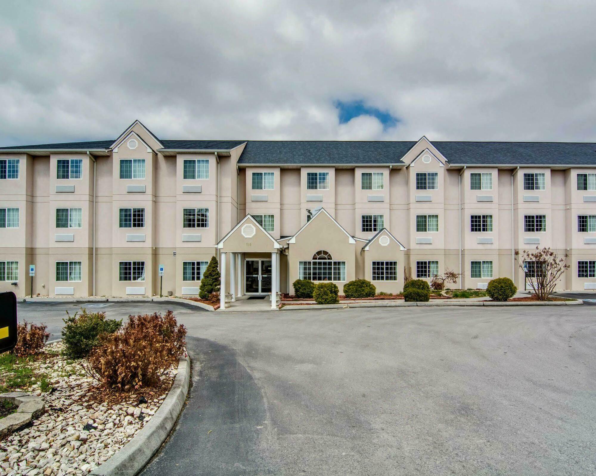 בריסטול Quality Inn & Suites I-81 Exit 7 מראה חיצוני תמונה